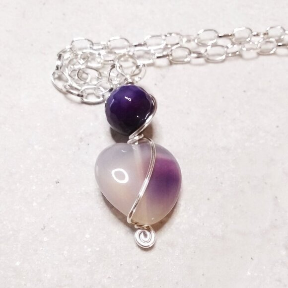 Sweetheart! Plump Purple Agate Heart Necklace! Super Cute & Feminine & Girlie! - Picture 6 of 9